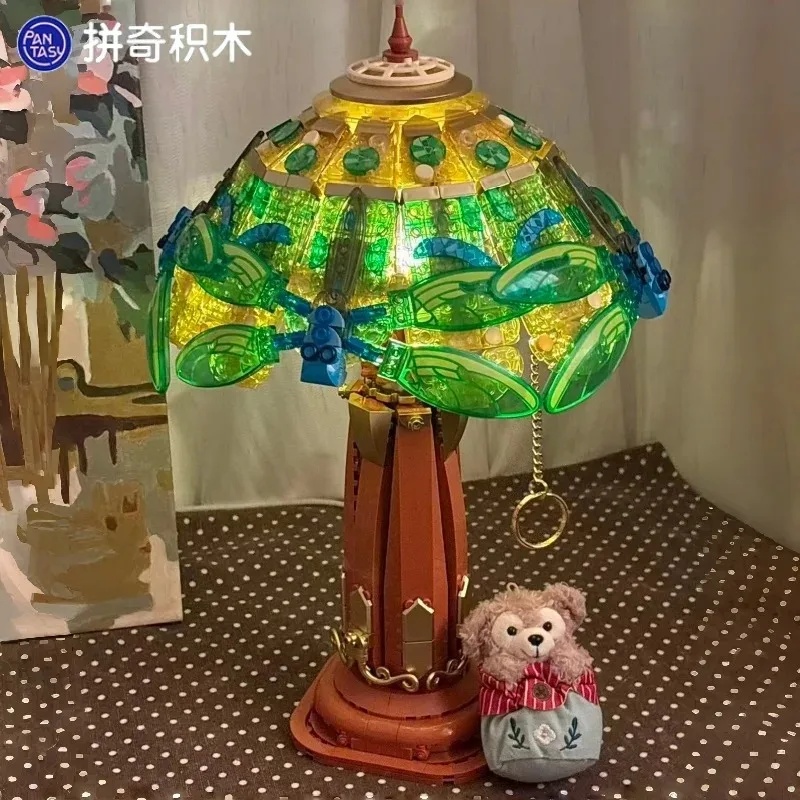 Collectible Vintage Lamps - Pantasy Vintage Glass Desk Lamp Assembling