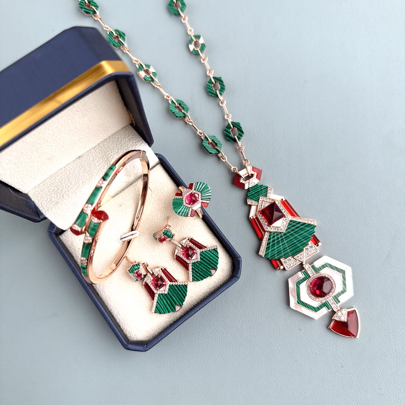 Custom Designer Collection Rin - Vintage Collectible Jewelry review and price