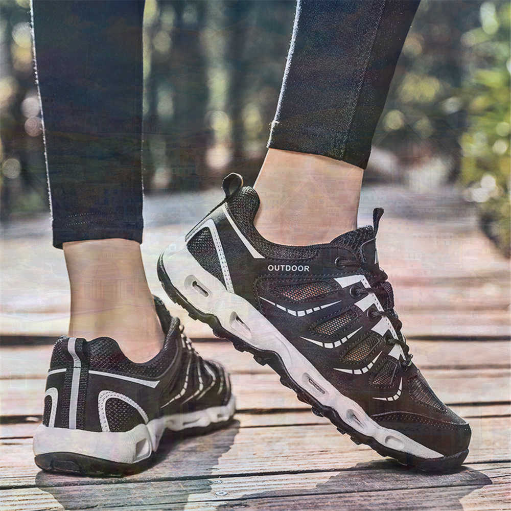 Sumer Round Tip Silver Sneaker - Collectible Vintage Golf Balls review and price
