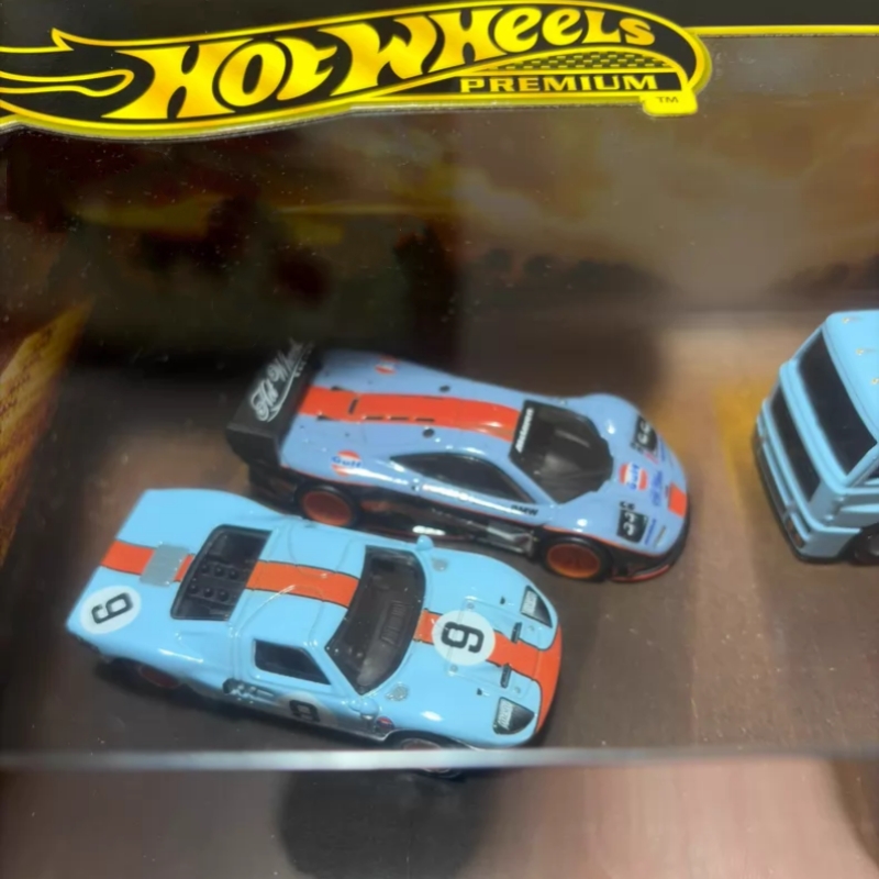 Hot Wheels 1:64 Le Mans Garage - Vintage Collectible Hot Wheels review and price